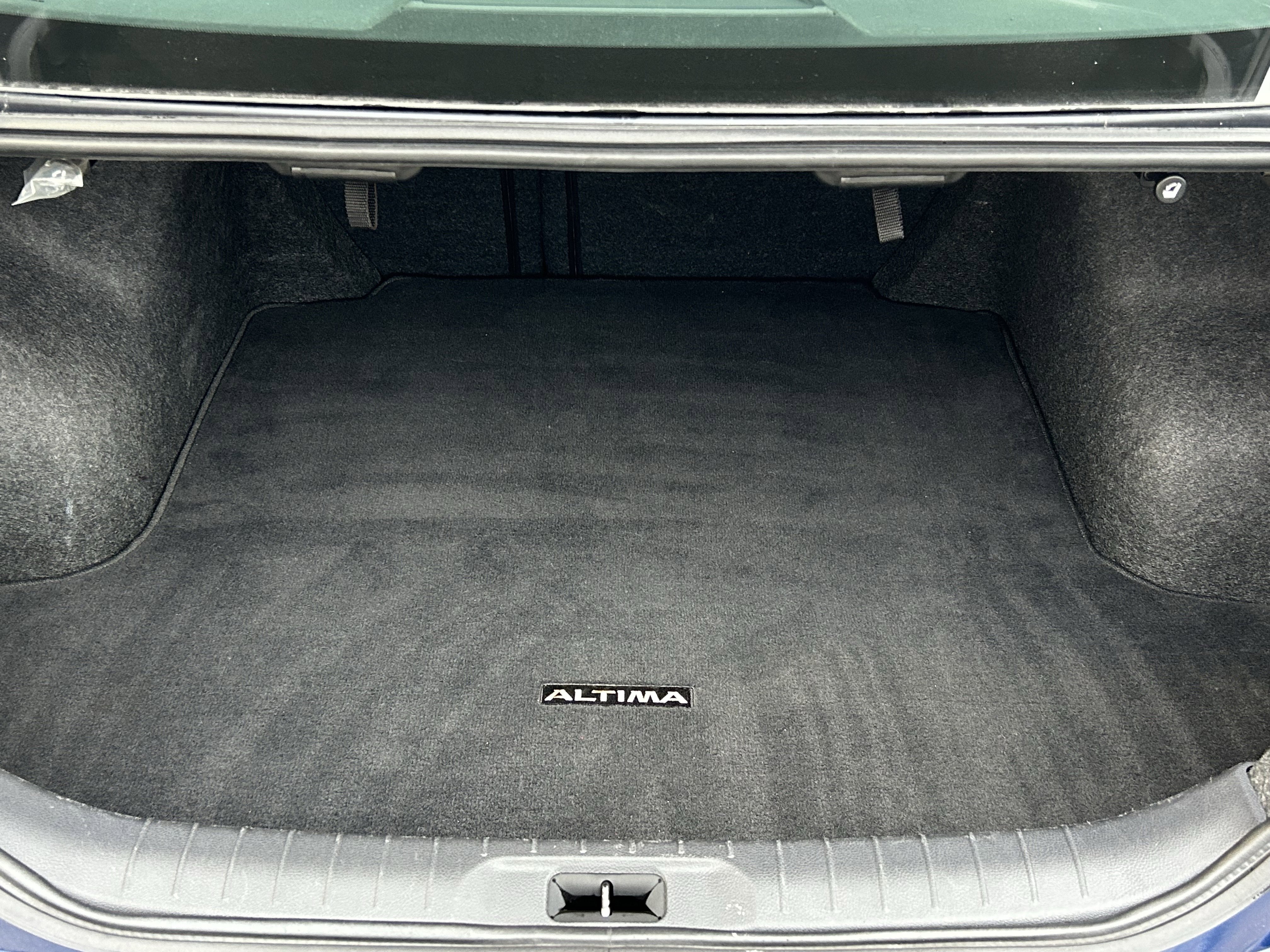 Used 2023 Nissan Altima 2.5 SR image 19