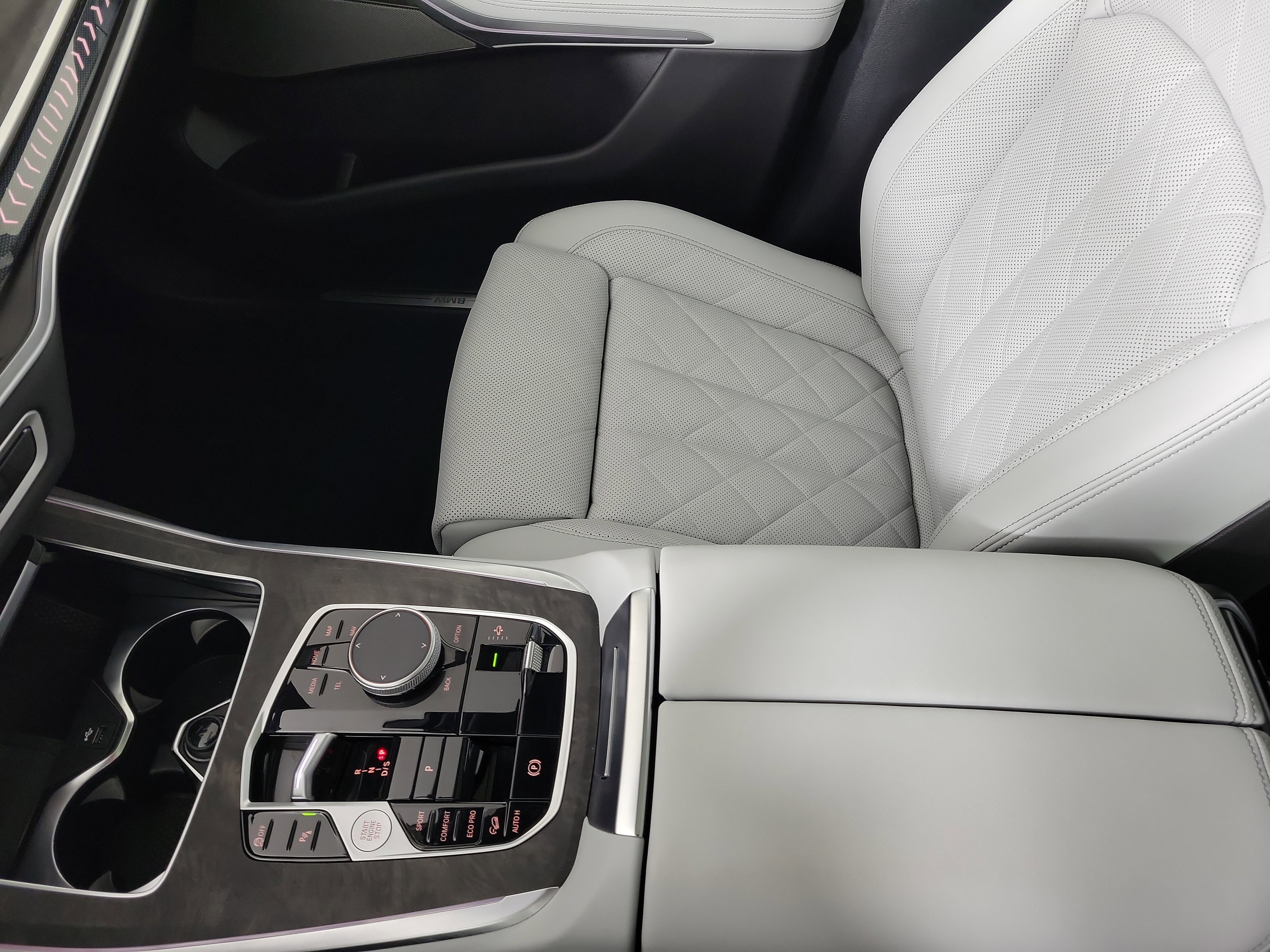 Certified 2026 BMW X7 xDrive40i image 23