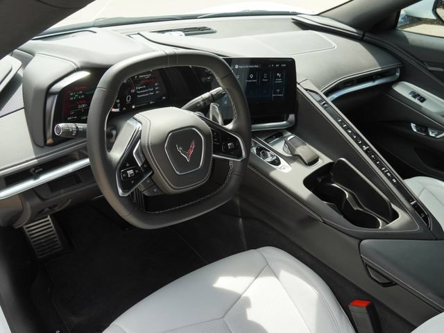 Used 2025 Chevrolet Corvette Stingray Convertible w/ 1LT RWD image 13