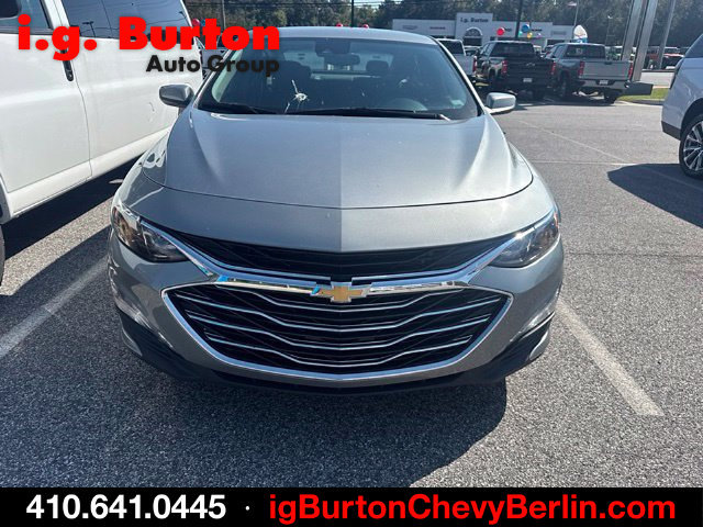 Used 2025 Chevrolet Malibu LT FWD image 4