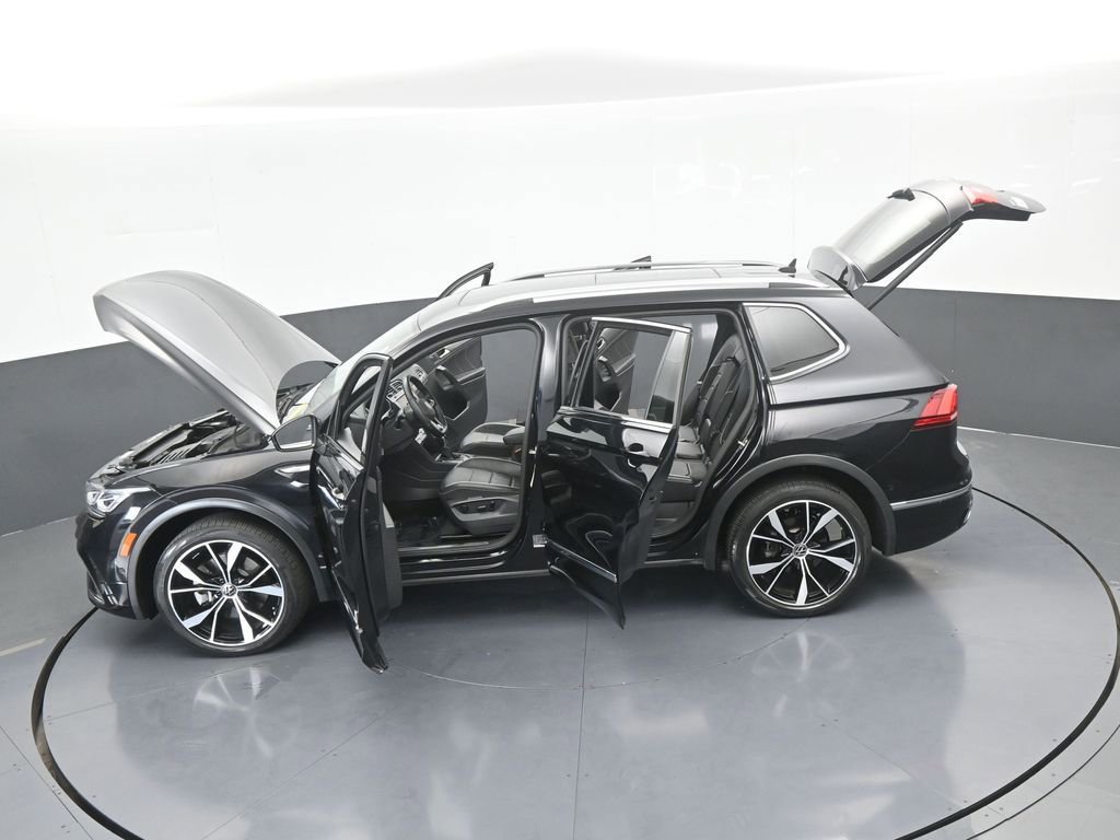 Used 2022 Volkswagen Tiguan SEL R-Line image 75
