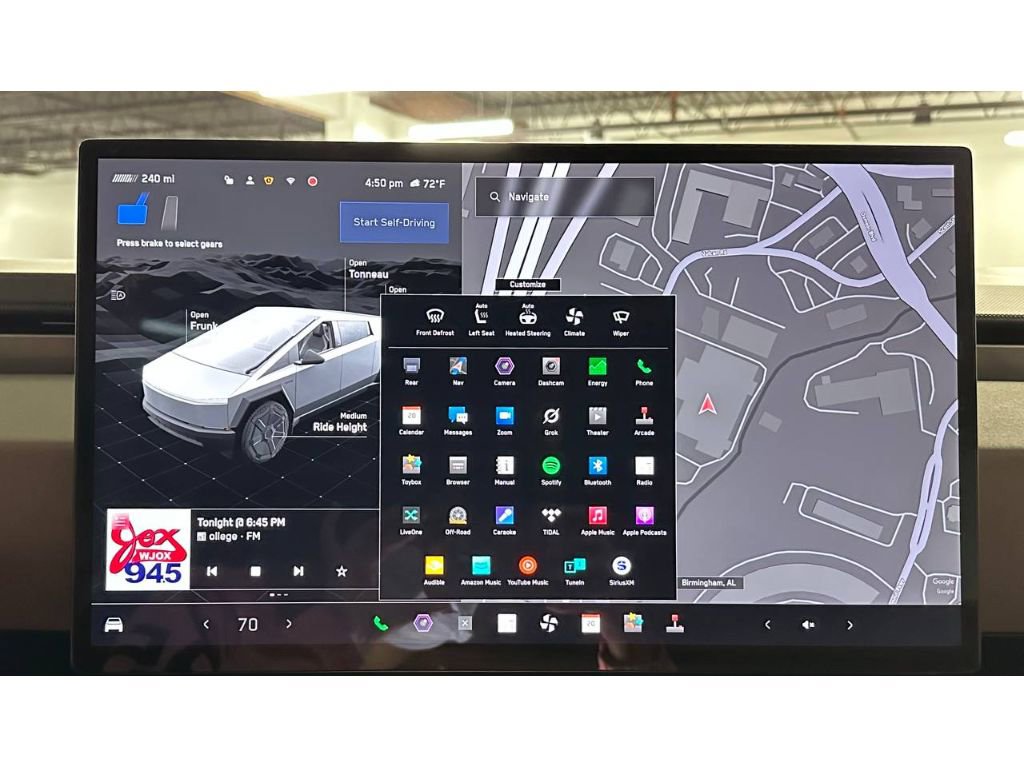 Used 2024 Tesla Cybertruck AWD Crew Cab image 32