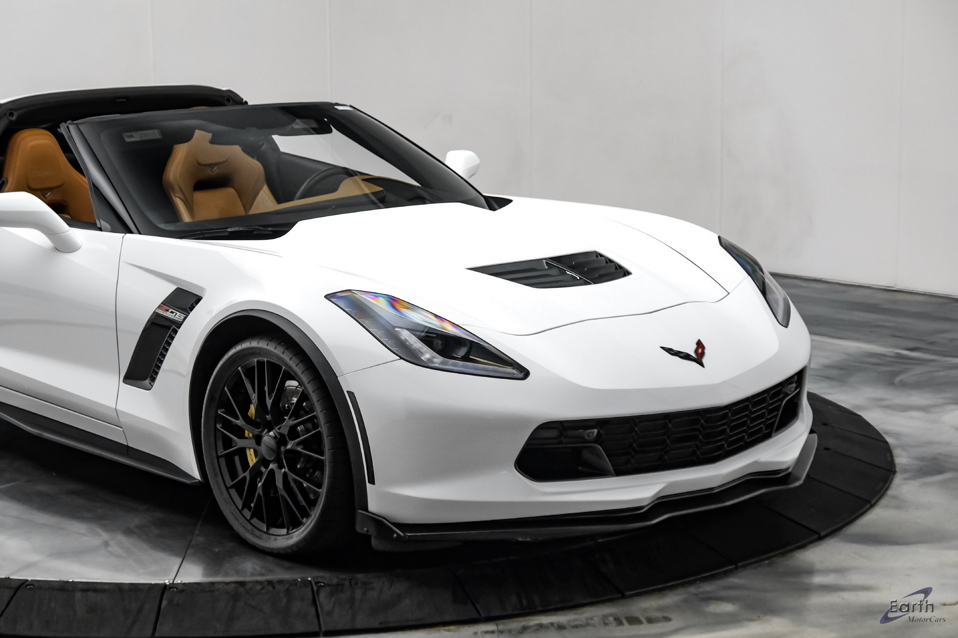 Used 2016 Chevrolet Corvette Z06 w/ 2LZ Preferred Equipment Group RWD image 35
