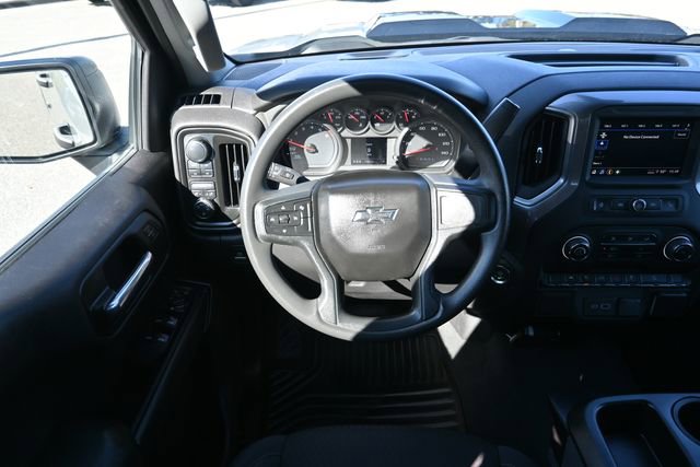 Used 2024 Chevrolet Silverado 1500 Custom Trail Boss w/ LPO, Dark Essentials Package image 13