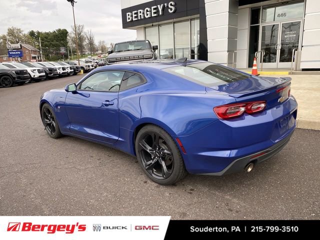 Certified 2021 Chevrolet Camaro LT image 3