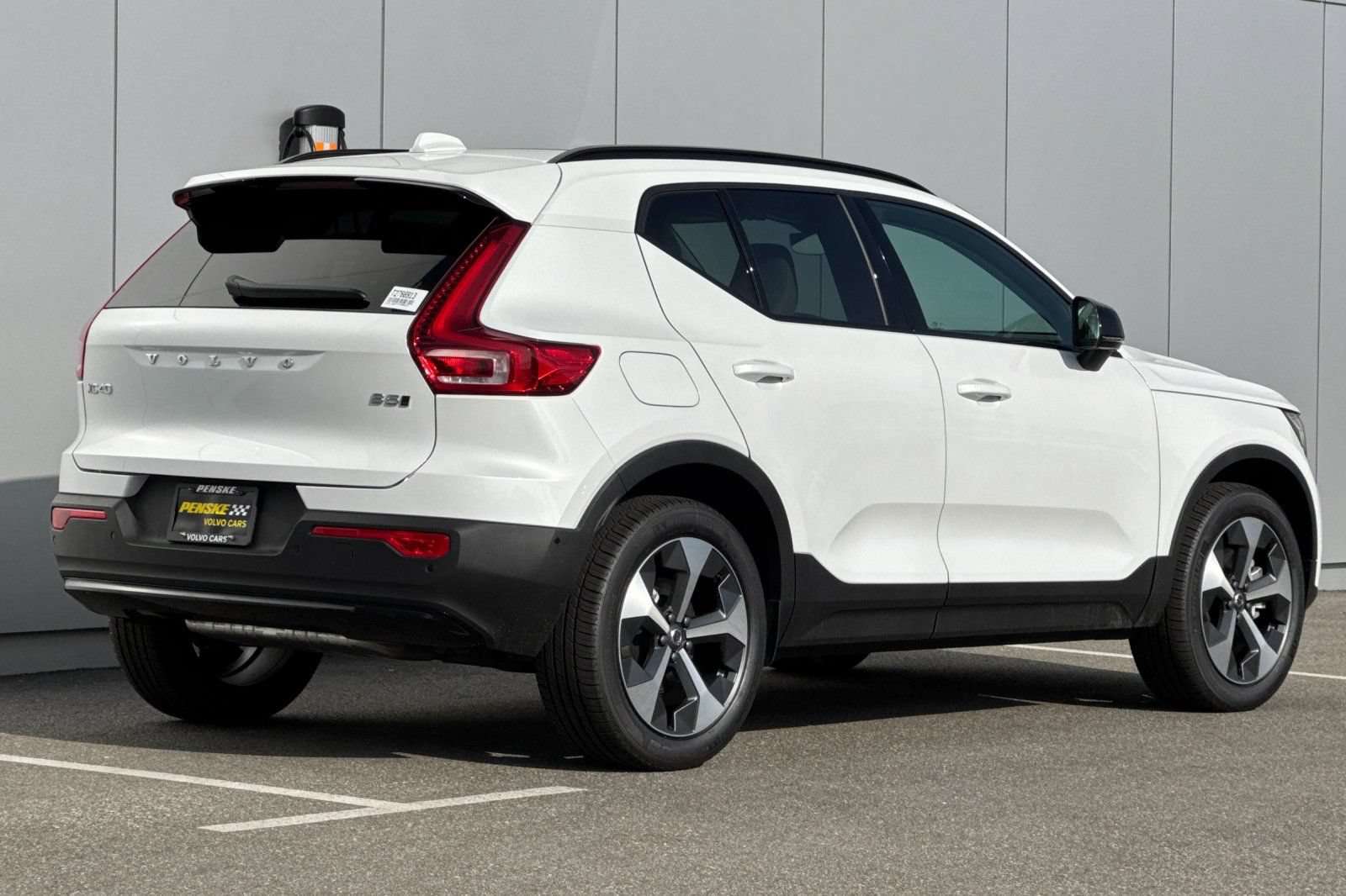 New 2026 Volvo XC40 B5 Plus w/ Protection Package Premier AWD/4WD image 5