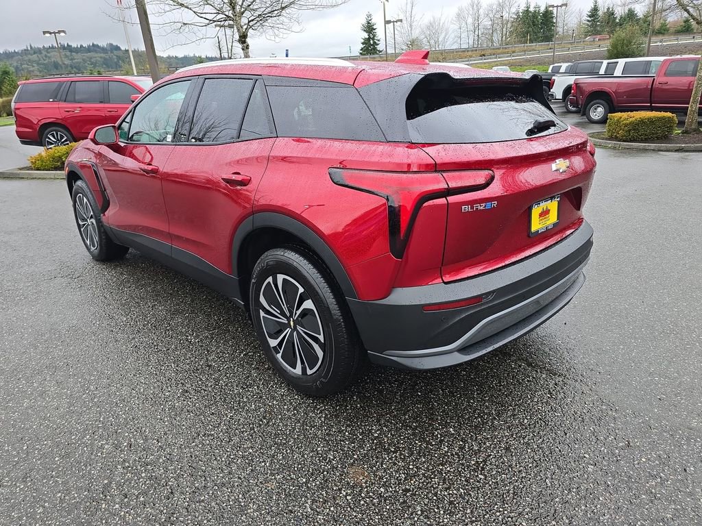New 2025 Chevrolet Blazer EV LT image 4
