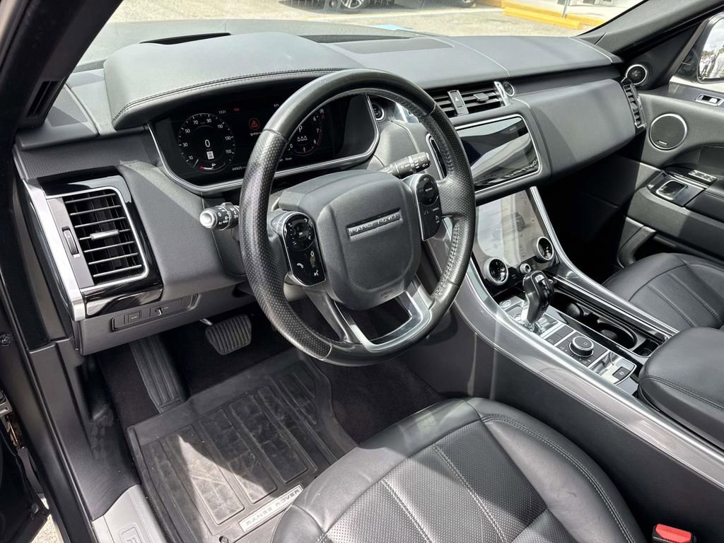 Used 2020 Land Rover Range Rover Sport HSE image 18