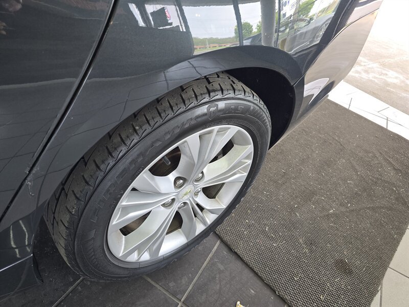 Used 2014 Chevrolet Impala LT w/ Premium Seating Package FWD image 36