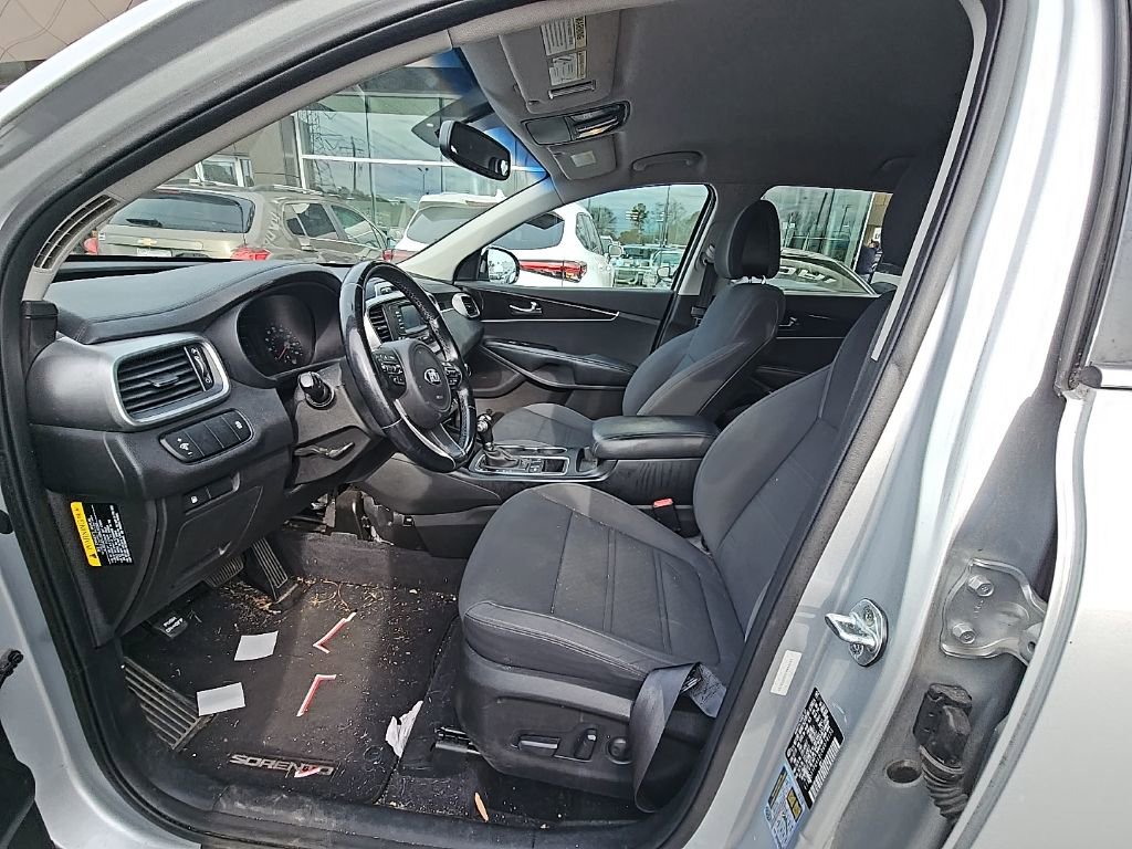 Used 2016 Kia Sorento LX w/ LX Convenience Package image 30