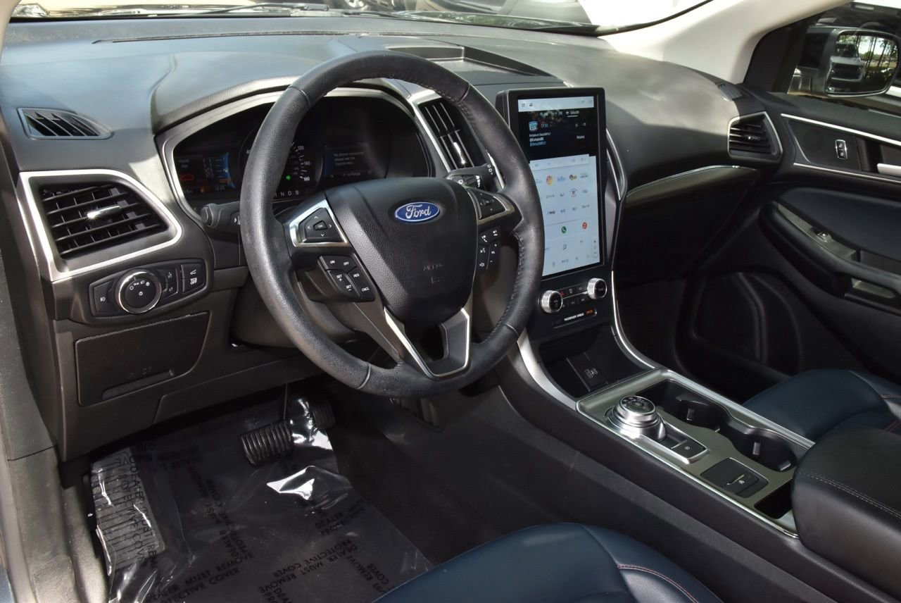 Certified 2022 Ford Edge SEL w/ Sport Appearance Package image 32