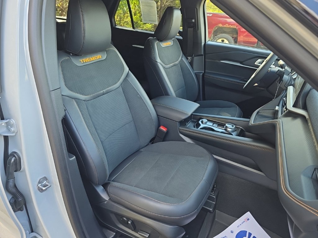 New 2027 Ford Explorer Tremor w/ Tremor Convenience Package AWD/4WD image 35