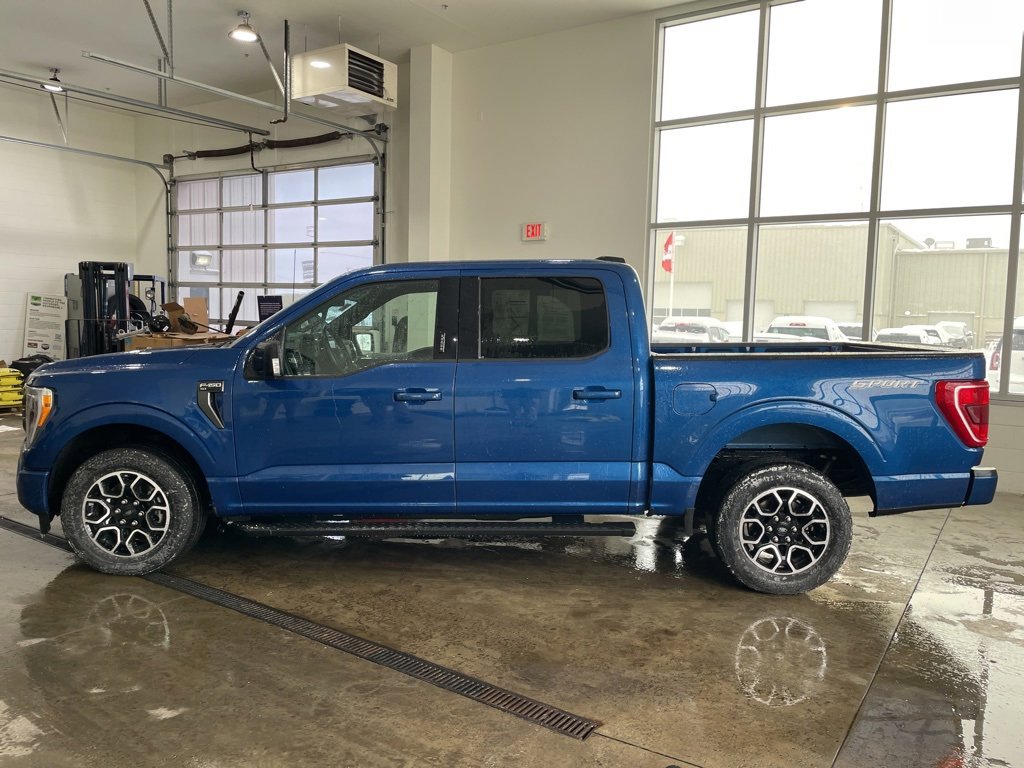 Certified 2022 Ford F150 XLT w/ Equipment Group 302A High image 8