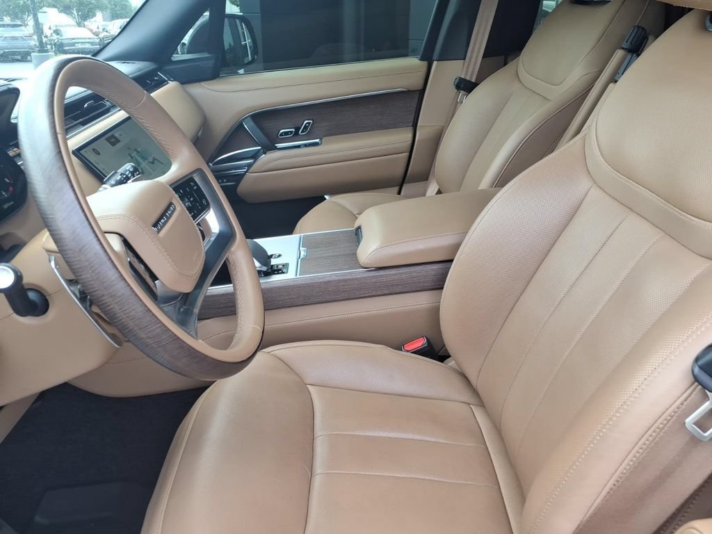 Used 2024 Land Rover Range Rover Long Wheelbase Autobiography AWD/4WD image 14