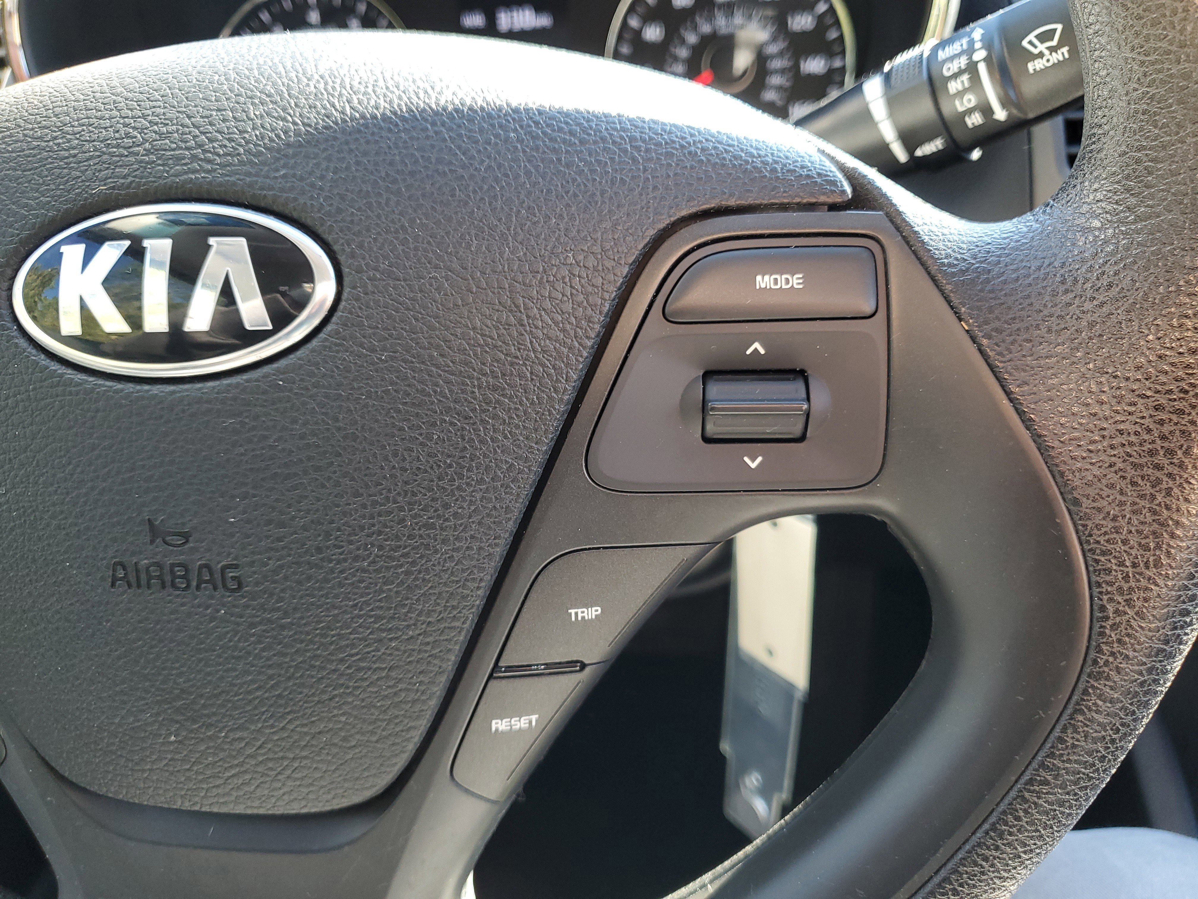 Used 2017 Kia Forte LX image 27