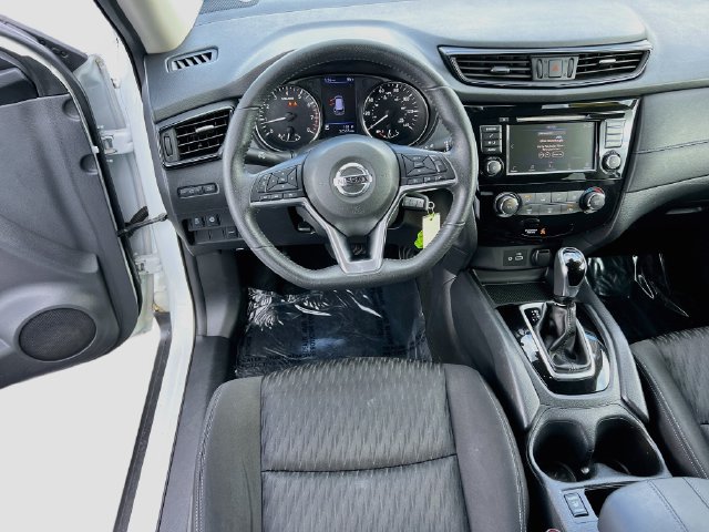 Used 2019 Nissan Rogue S w/ Special Edition Package FWD image 18