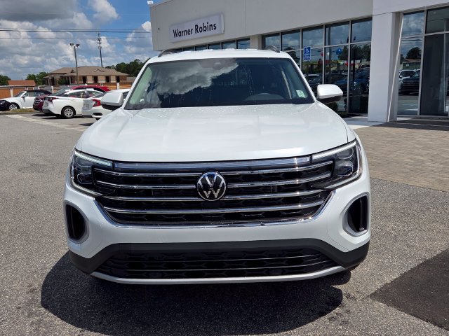 New 2026 Volkswagen Atlas SE FWD image 2
