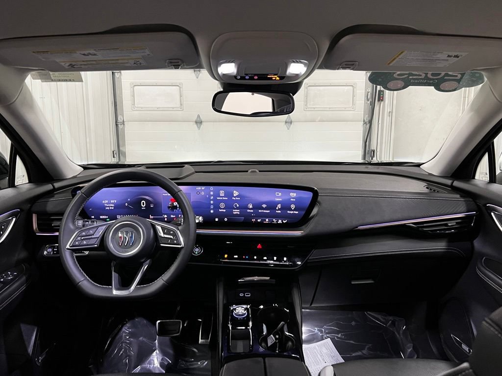 Certified 2025 Buick Envision Sport Touring AWD/4WD image 37