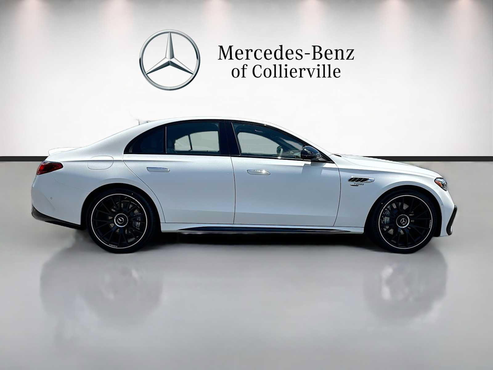 New 2026 Mercedes-Benz E 53 AMG e 4MATIC Sedan image 4