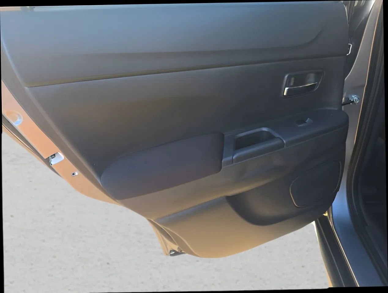 Used 2025 Mitsubishi Outlander Sport AWD image 11