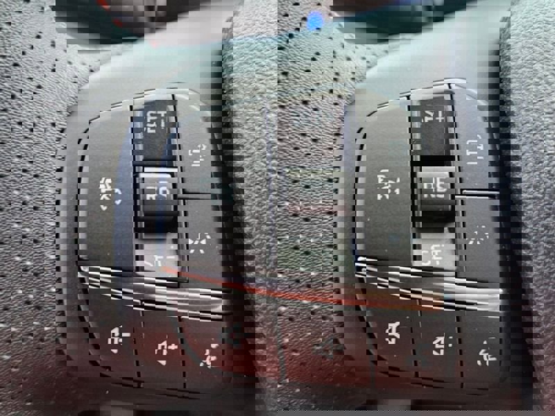 New 2026 Ford Escape ST-Line w/ Tech Pack #1 image 28