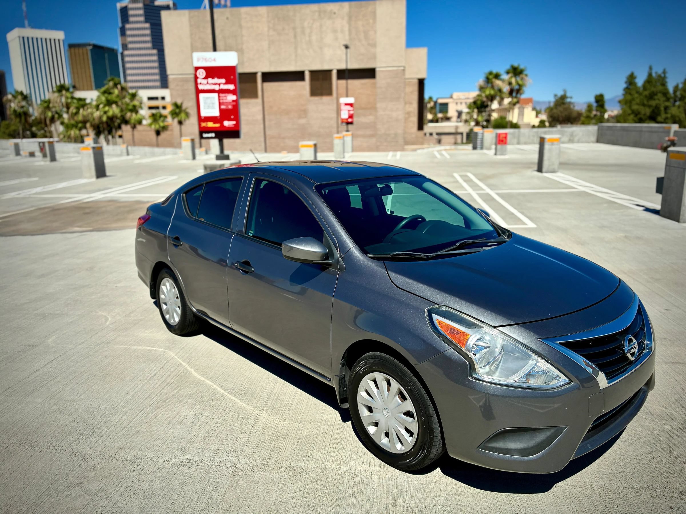 Used 2018 Nissan Versa S FWD image 13