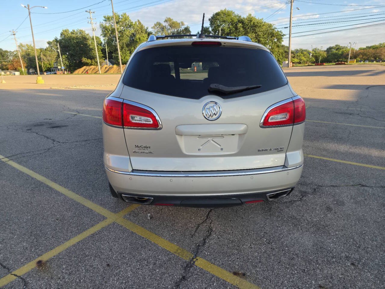Used 2016 Buick Enclave Leather AWD/4WD image 5