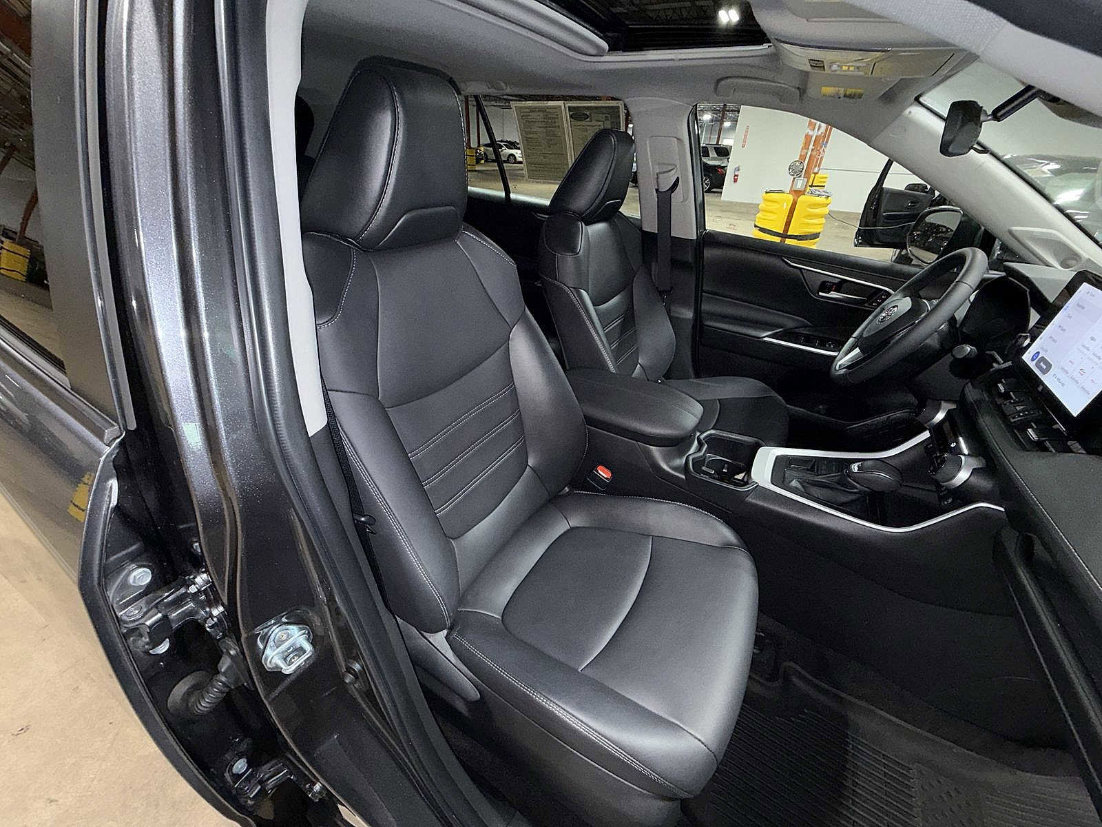 Certified 2023 Toyota RAV4 XLE Premium AWD/4WD image 16