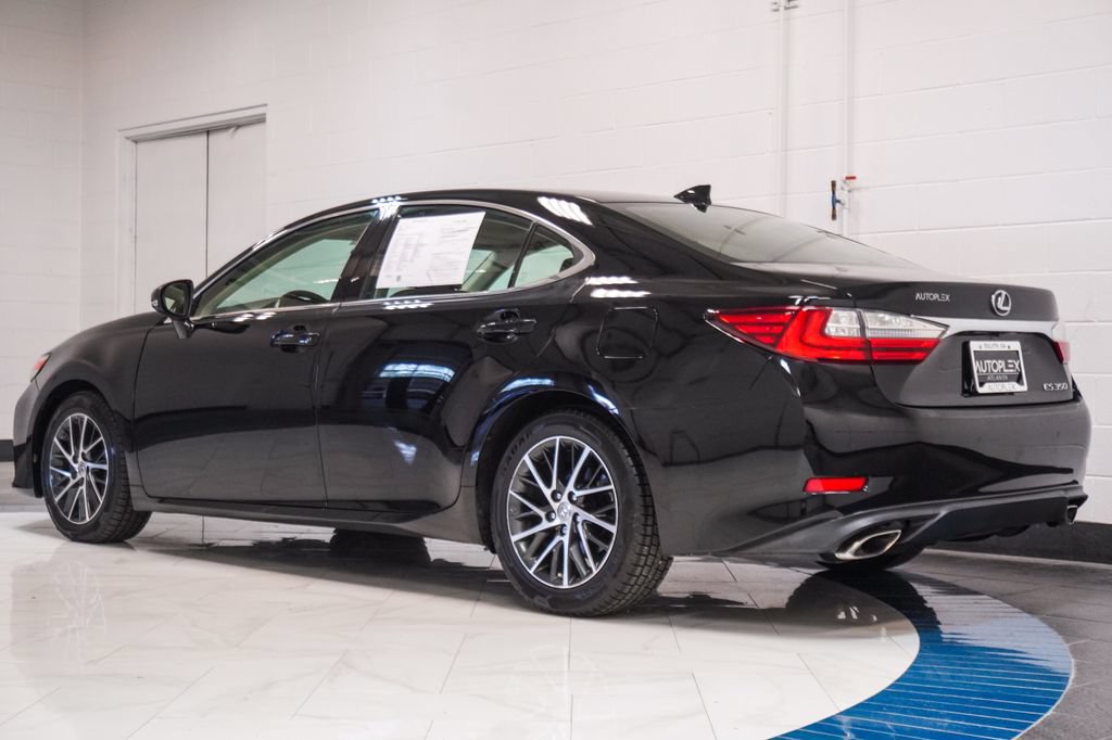 Used 2018 Lexus ES 350 w/ Luxury Package w/Wood Trim FWD image 7