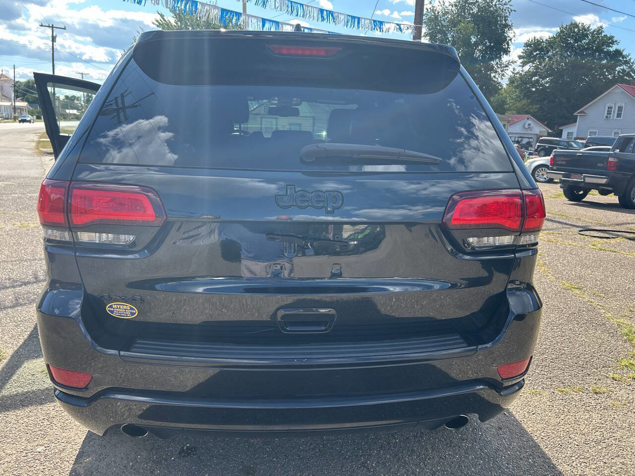 Used 2015 Jeep Grand Cherokee Altitude image 14