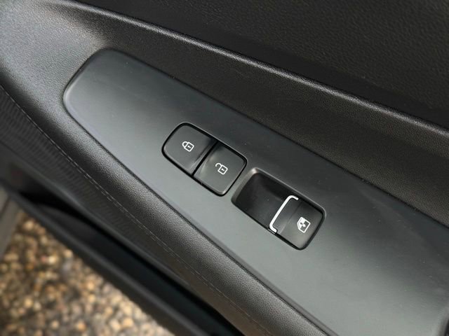 Used 2023 Hyundai Santa Fe SEL image 16