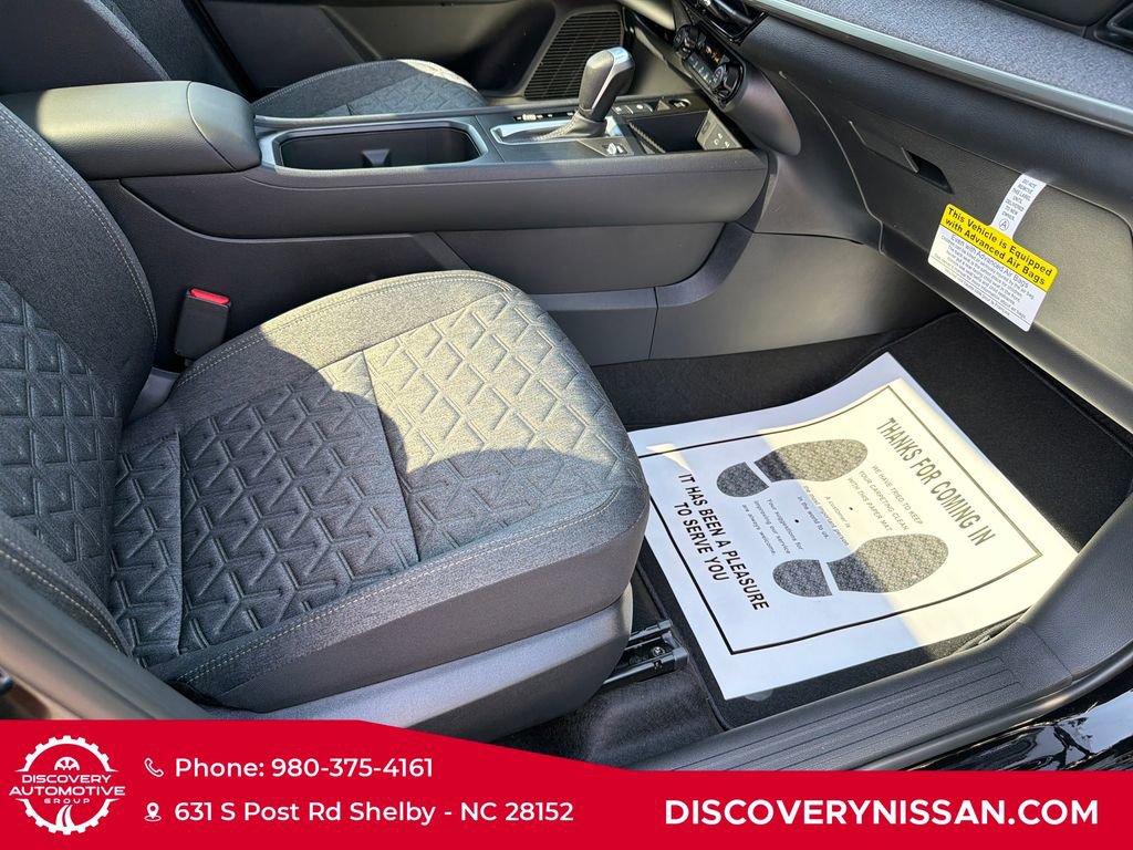 New 2026 Nissan Kicks SV w/ SV Premium Package FWD image 41