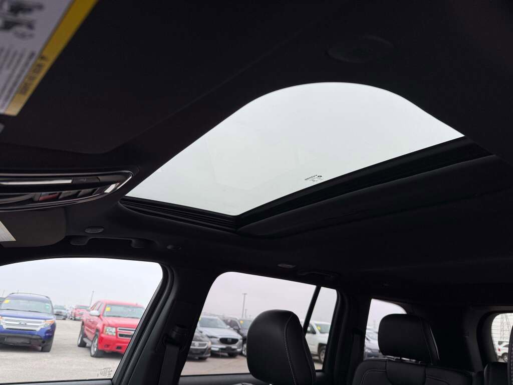 New 2026 Jeep Grand Cherokee Altitude image 27