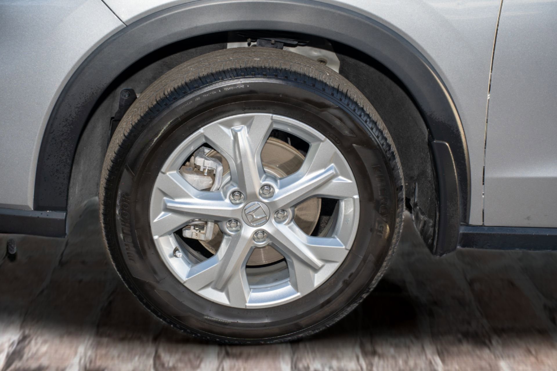 Certified 2023 Honda HR-V LX image 33