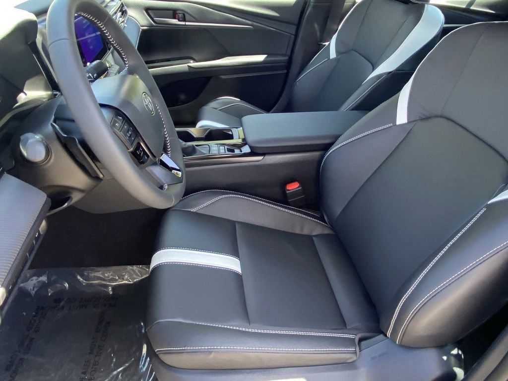 Certified 2026 Toyota Camry SE FWD image 23