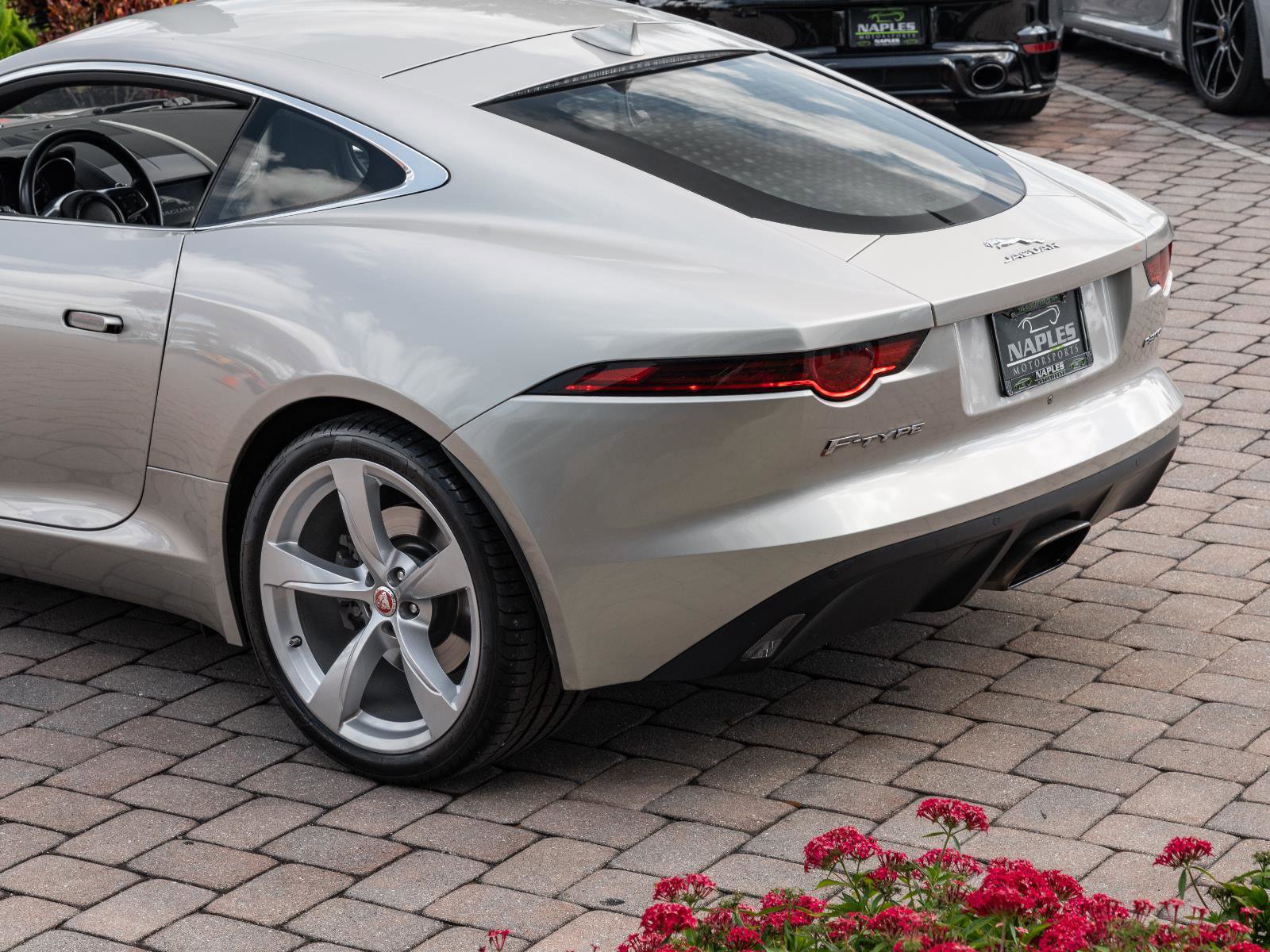 Used 2020 Jaguar F-TYPE Coupe RWD image 29