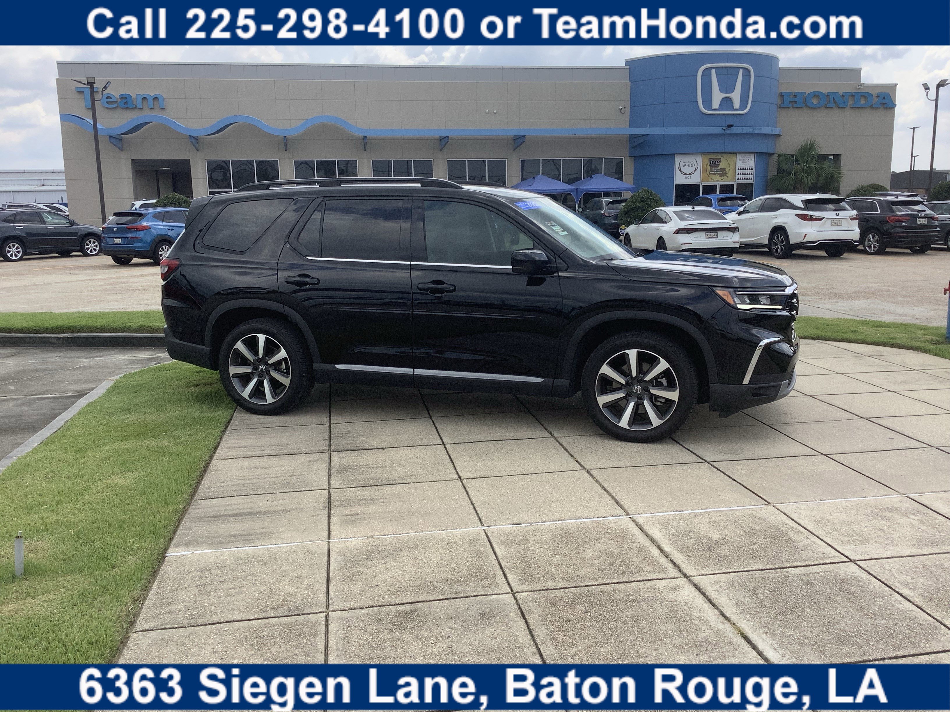 Certified 2025 Honda Pilot Elite image 1