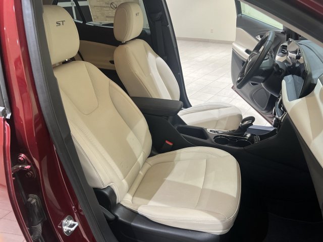 Used 2025 Buick Encore GX Sport Touring w/ Comfort Package FWD image 22
