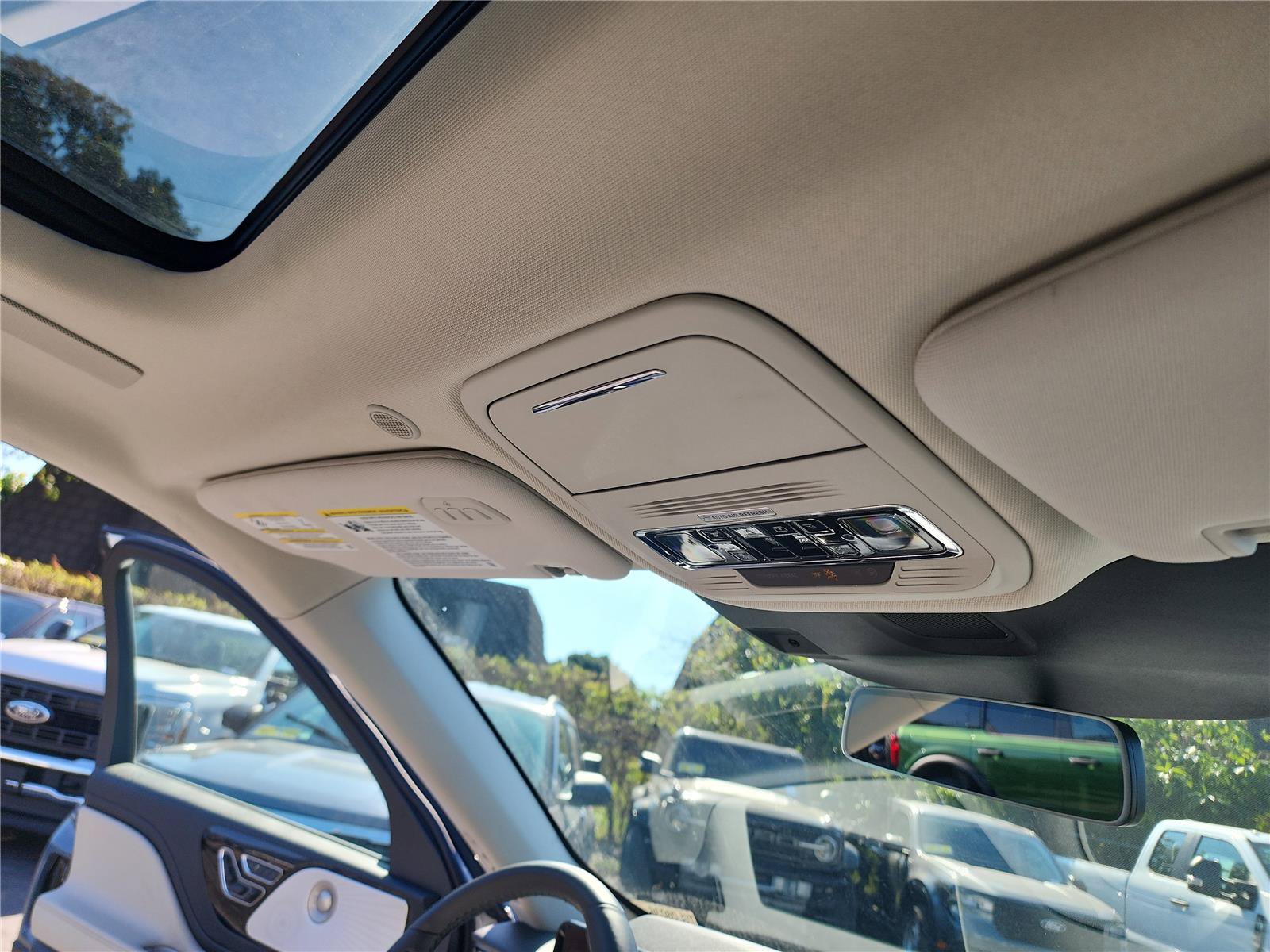 New 2026 Lincoln Aviator Reserve w/ Luxury Package RWD image 31