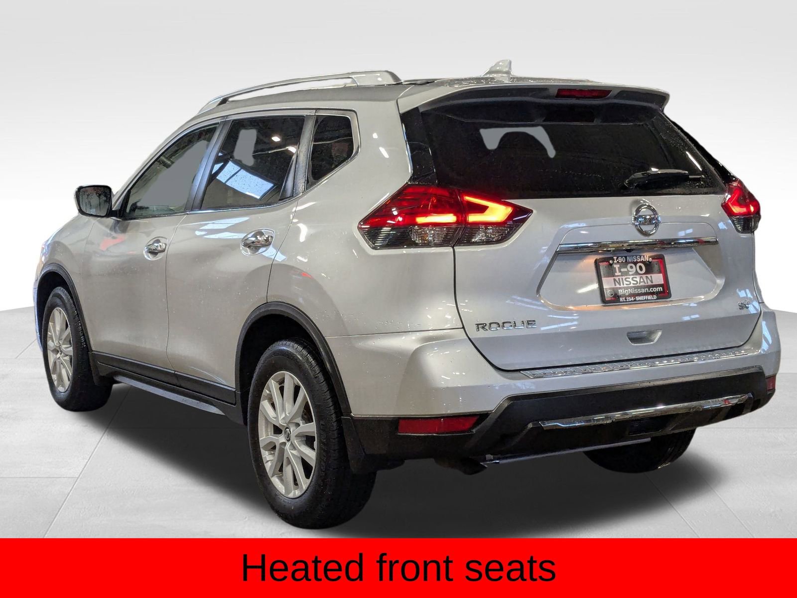 Used 2017 Nissan Rogue SV image 10