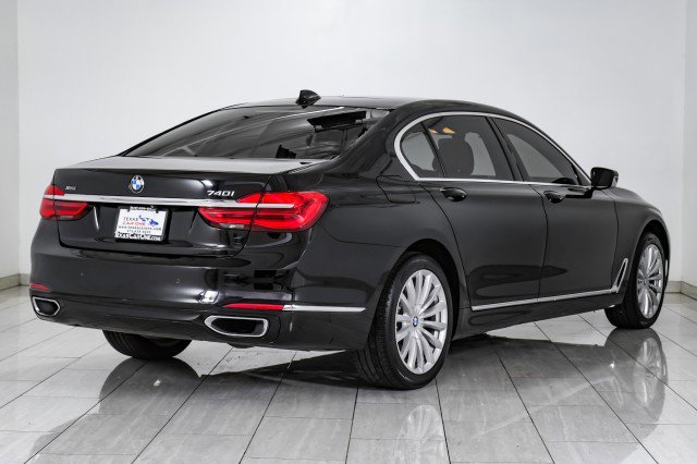 Used 2017 BMW 740i xDrive AWD SUNROOF LEATHER HEATED SEA image 6