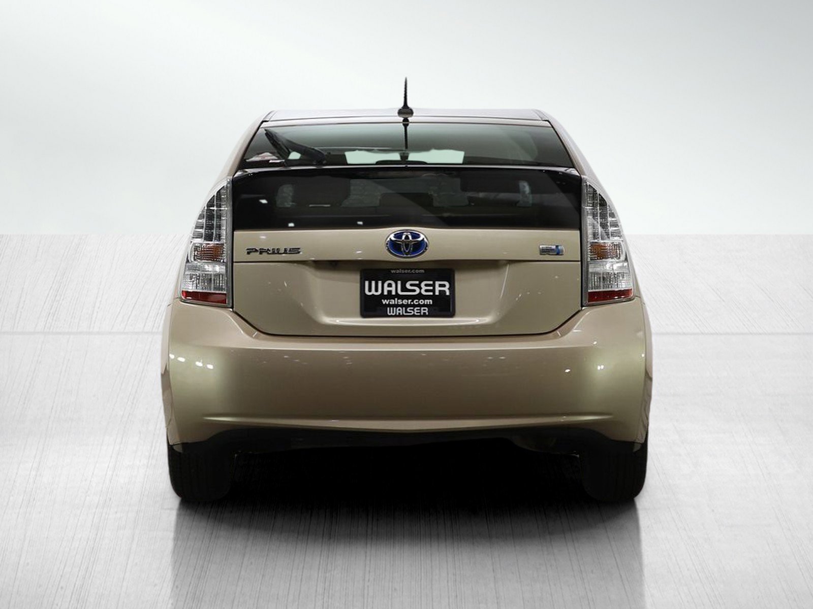 Used 2010 Toyota Prius Three image 4