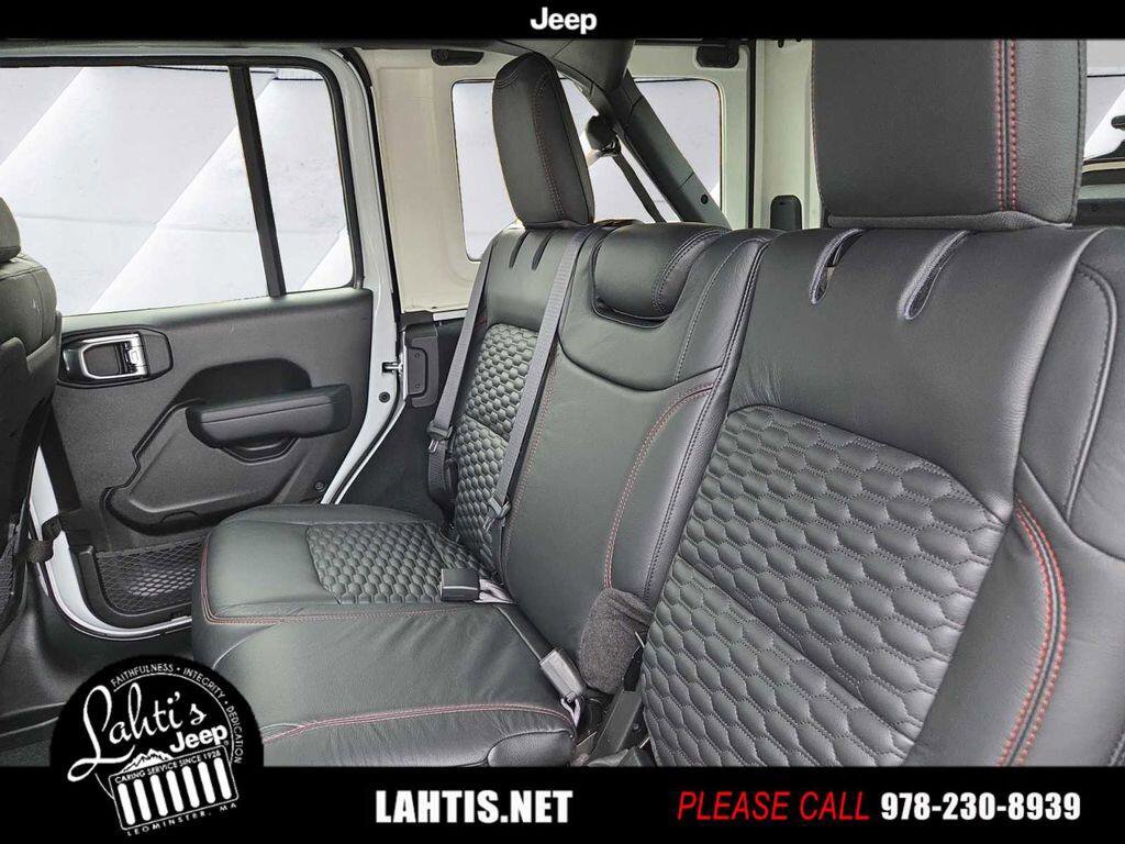 New 2026 Jeep Wrangler Unlimited Rubicon w/ Safety Group image 11