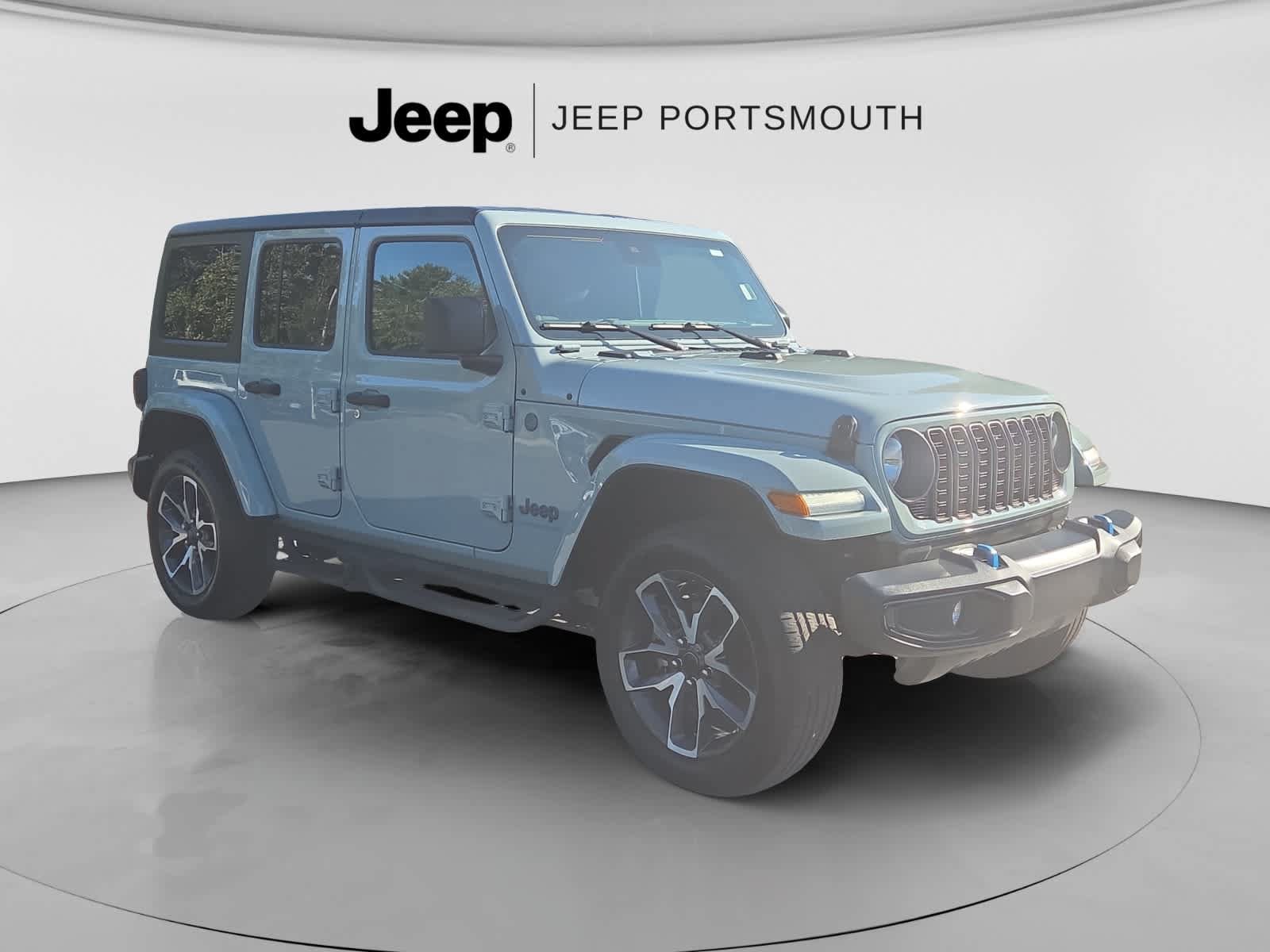 Used 2024 Jeep Wrangler Unlimited w/ Convenience Group