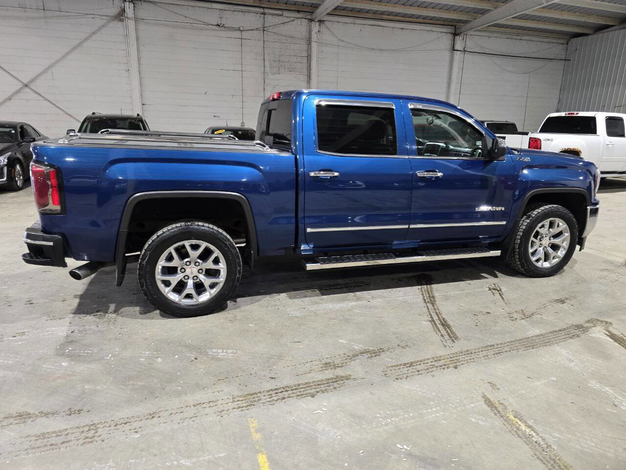 Used 2018 GMC Sierra 1500 SLT w/ SLT Premium Package image 14