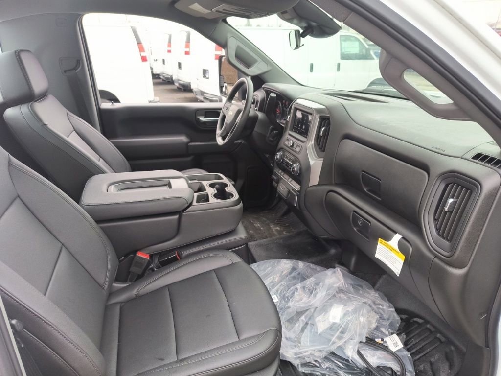 Used 2024 Chevrolet Silverado 3500 W/T w/ Snow Plow Prep Package image 18