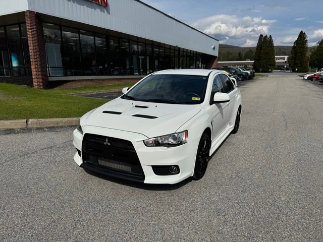 Used 2014 Mitsubishi Lancer Evolution GSR AWD/4WD image 4
