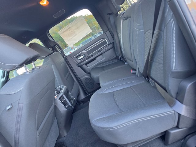New 2027 RAM 2500 Big Horn AWD/4WD image 10