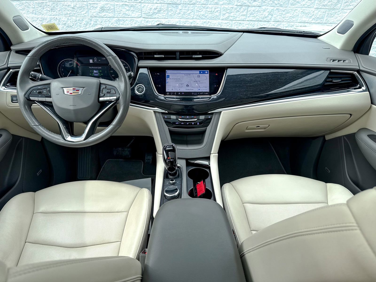 Certified 2022 Cadillac XT6 Premium Luxury image 35