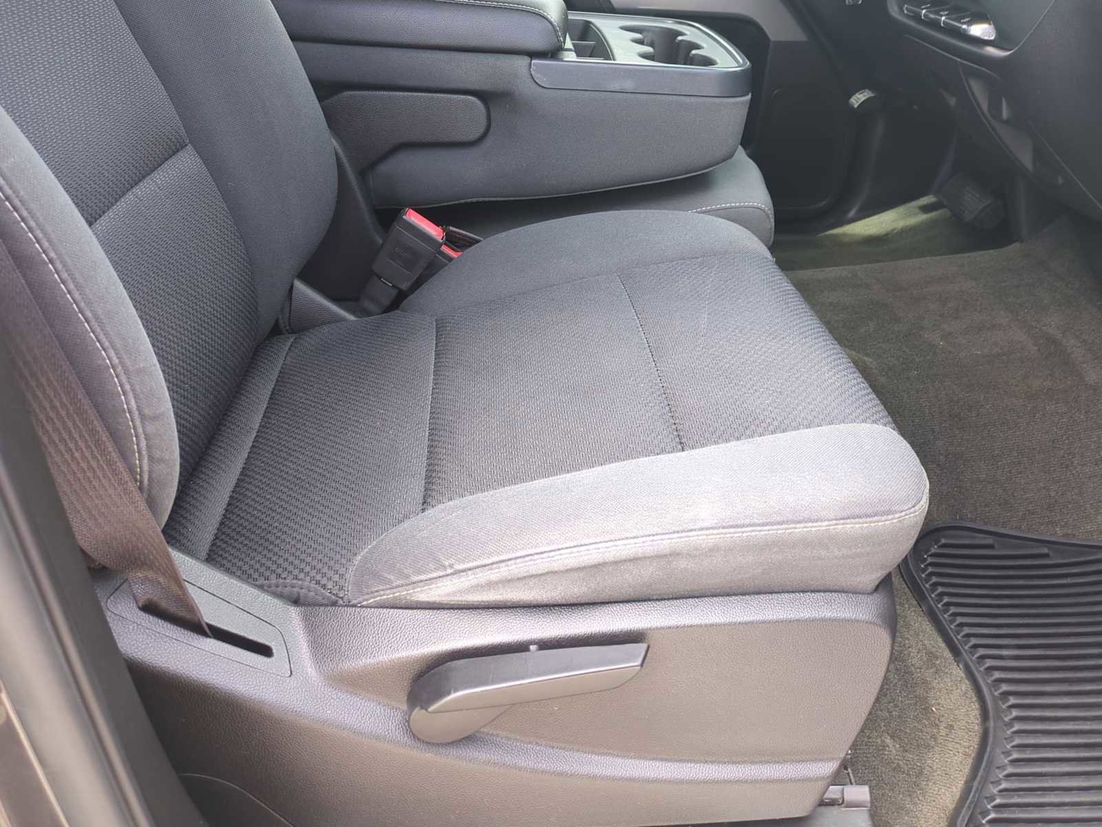 Used 2015 Chevrolet Silverado 2500 LT w/ LT Convenience Package image 25